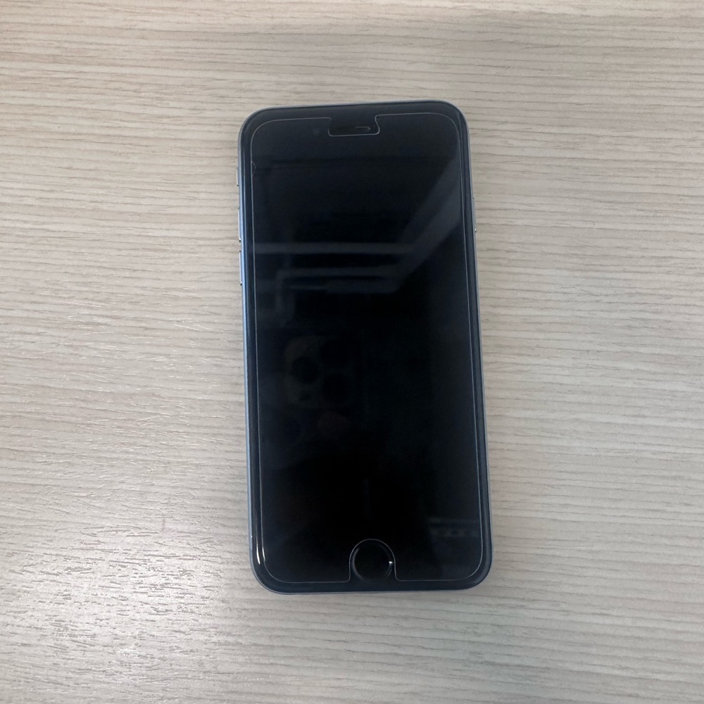 iPhone 6s fully unlocked - Picture 16 of 16